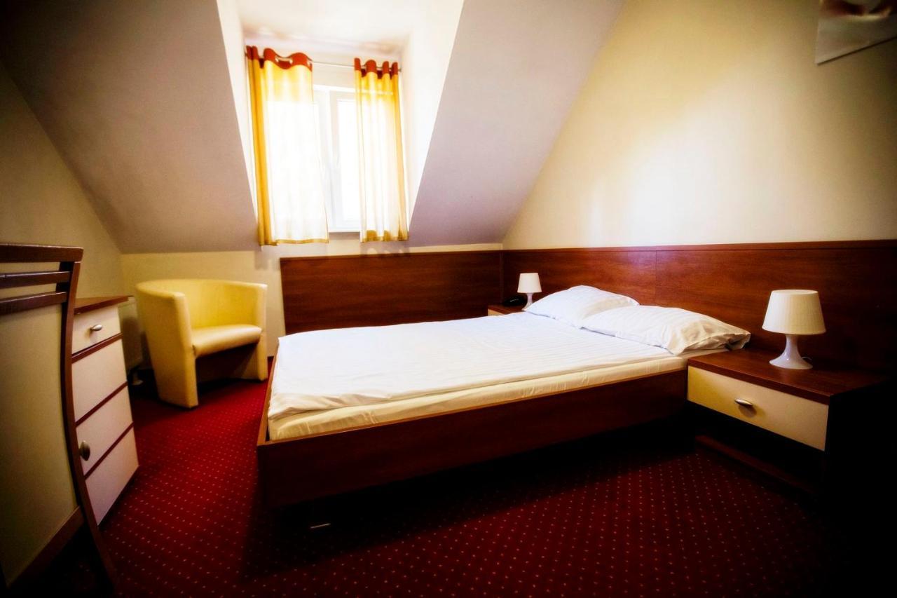 Hotel Luka Radom Eksteriør bilde