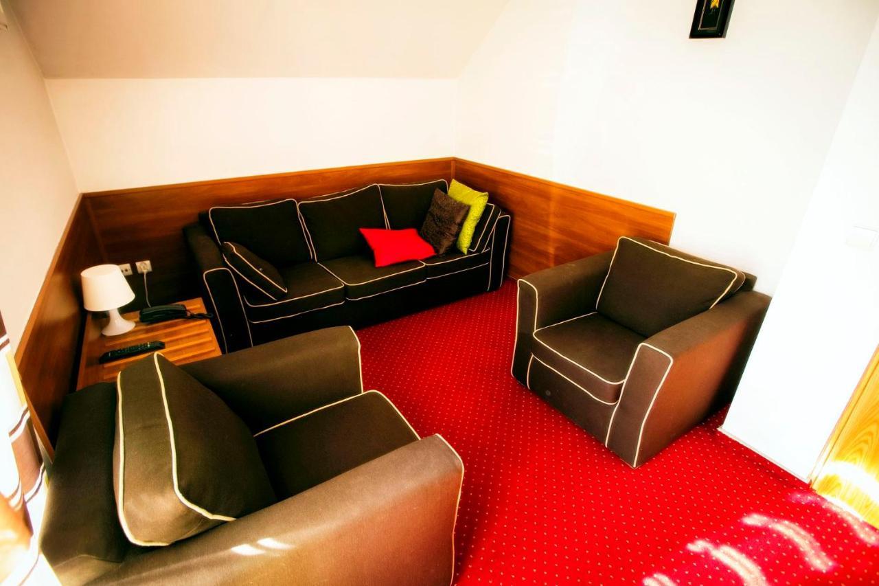 Hotel Luka Radom Eksteriør bilde