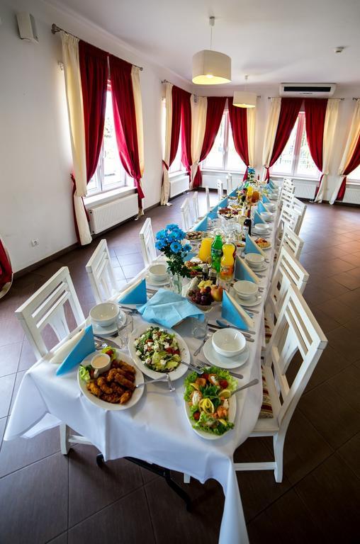 Hotel Luka Radom Eksteriør bilde